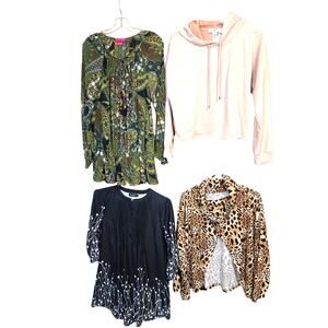 Women's Medium 8 10 Tops Shirts Blouses Sweaters Wholesale Bulk Lot of 4 M